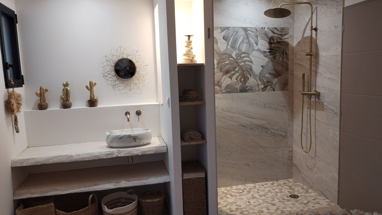 Photo of Bathroom in Pont-Saint-Esprit