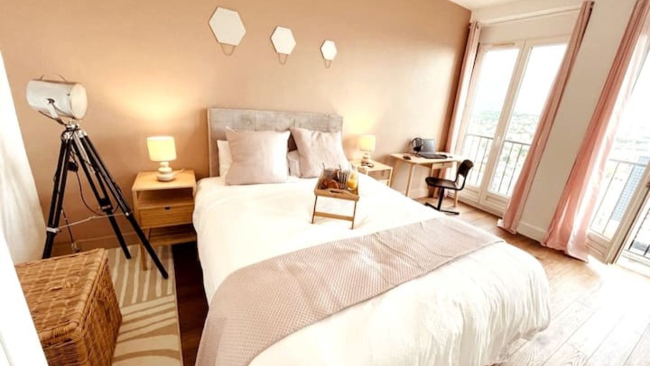 Photo of Bedroom in Choisy-le-Roi