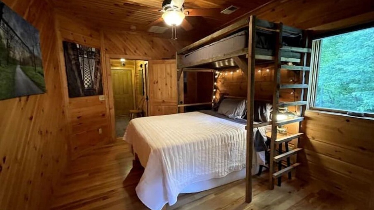 Photo of Bedroom in Keene