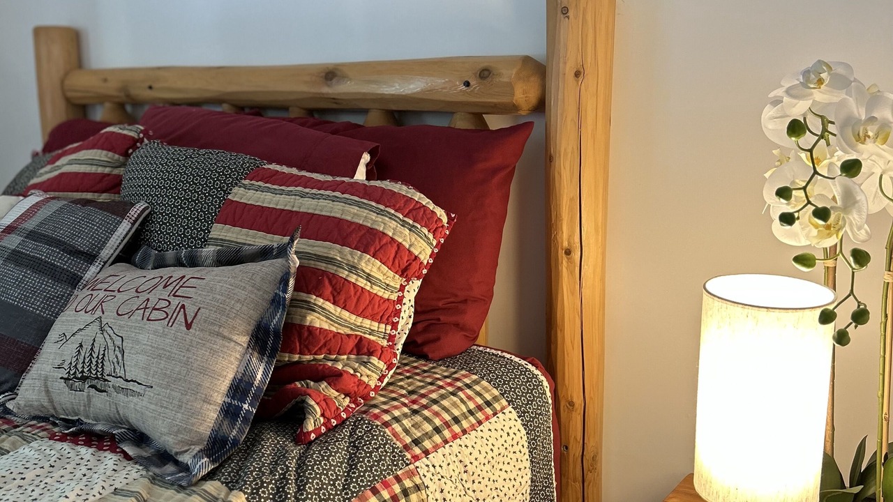 Photo of Bedroom in Winamac