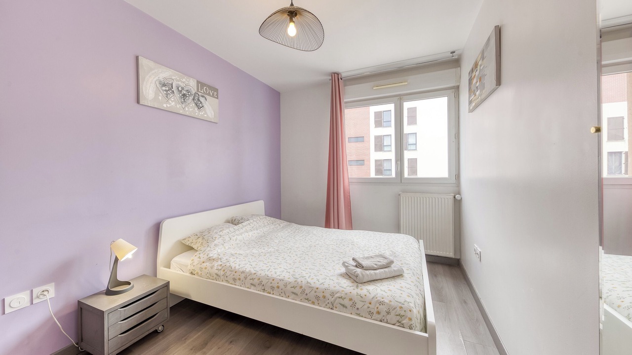 Photo of Bedroom in Orly