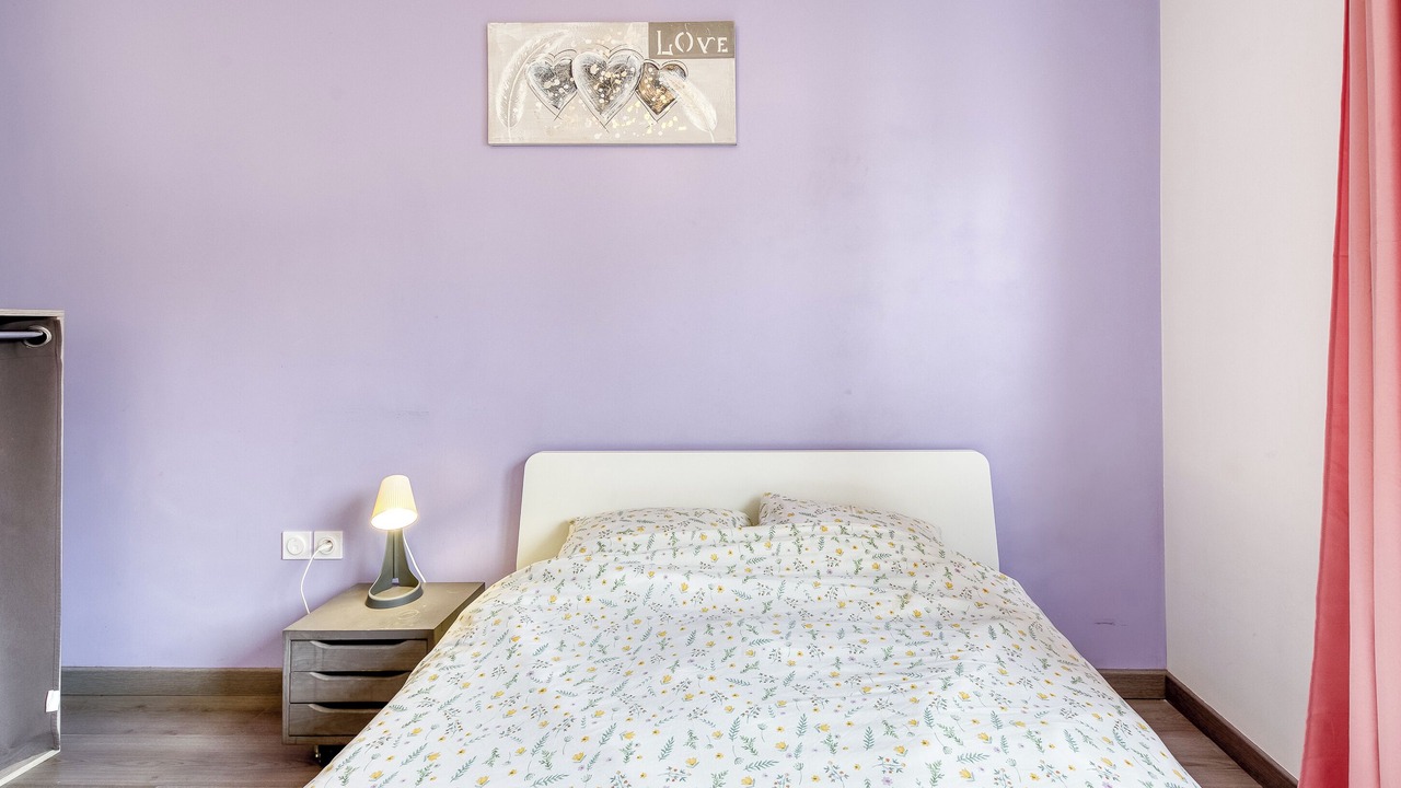 Photo of Bedroom in Orly