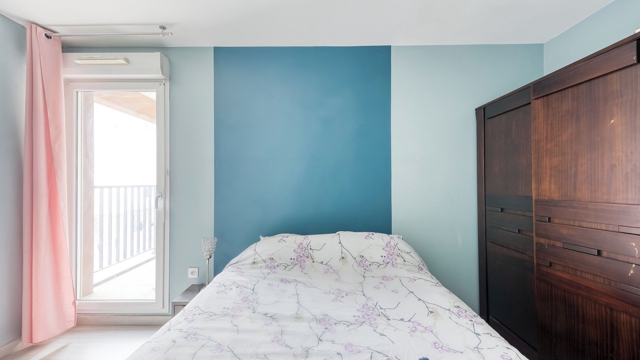 Photo of Bedroom in Orly