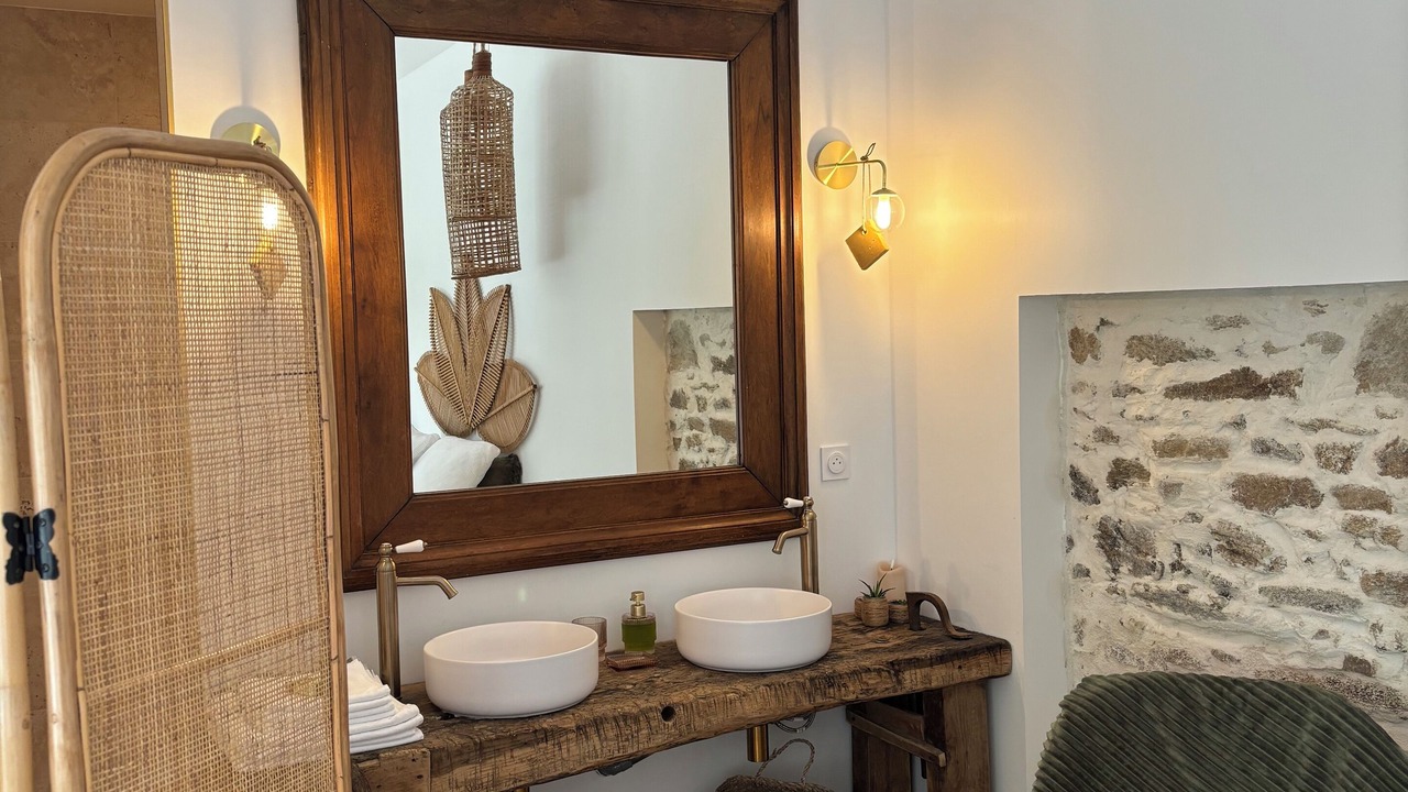 Photo of Bathroom in Vigneux-de-Bretagne