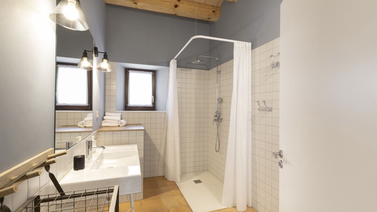 Photo of Bathroom in Orpi