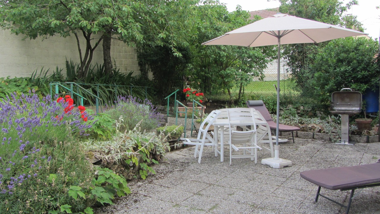Photo of Patio Balcony in Fontaine-Fourches