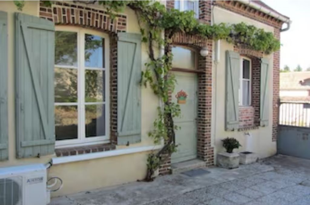 Photo of Outdoor in Fontaine-Fourches