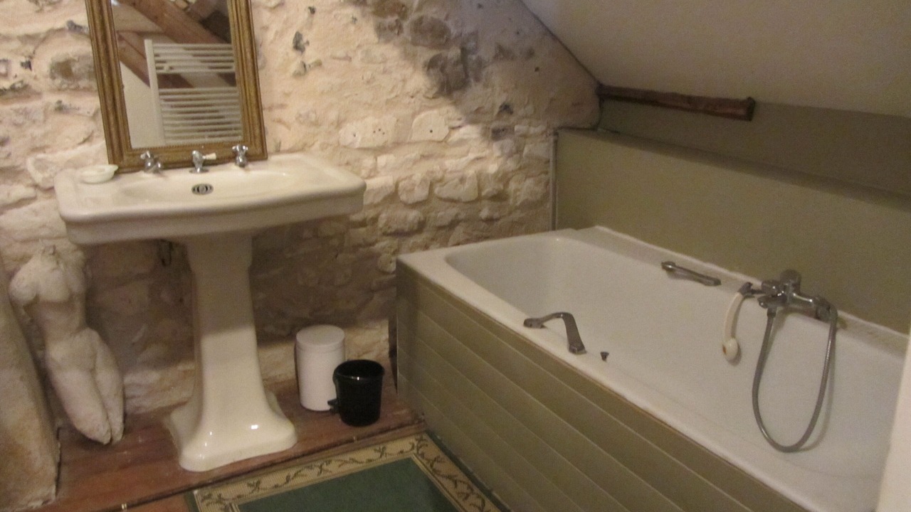 Photo of Bathroom in Fontaine-Fourches