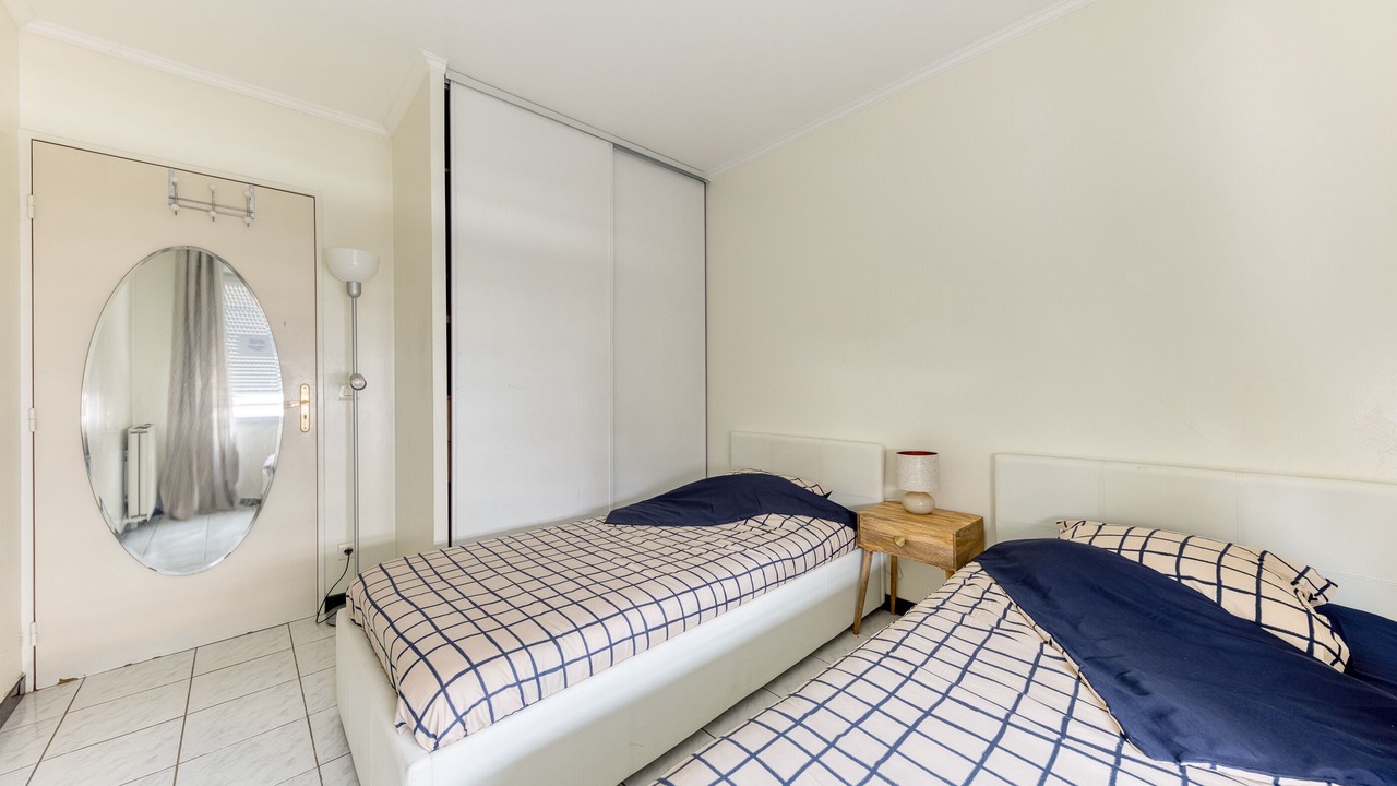 Photo of Bedroom in Orly