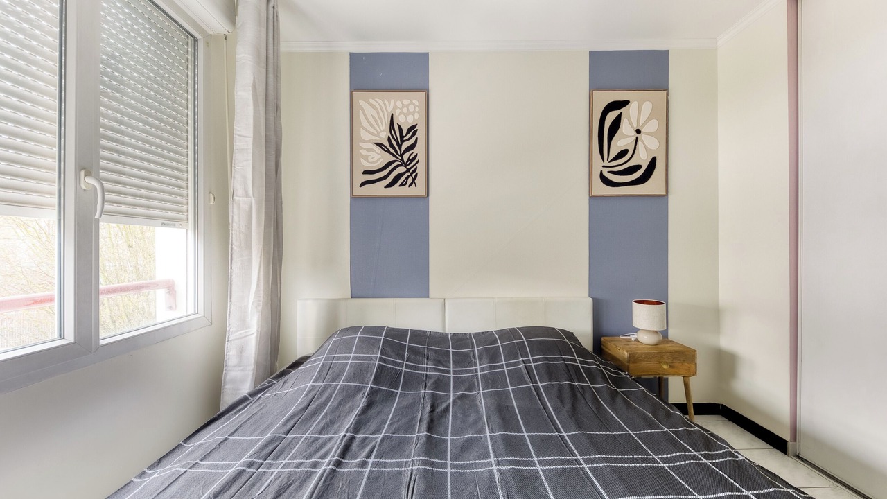 Photo of Bedroom in Orly