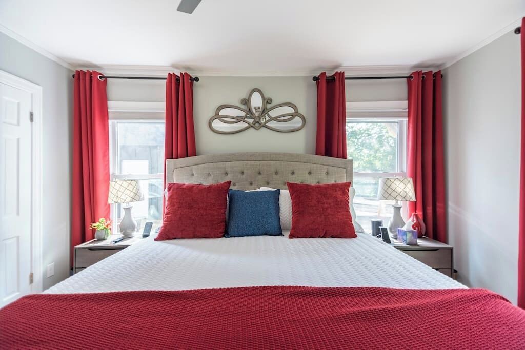Photo of Bedroom in Glencoe
