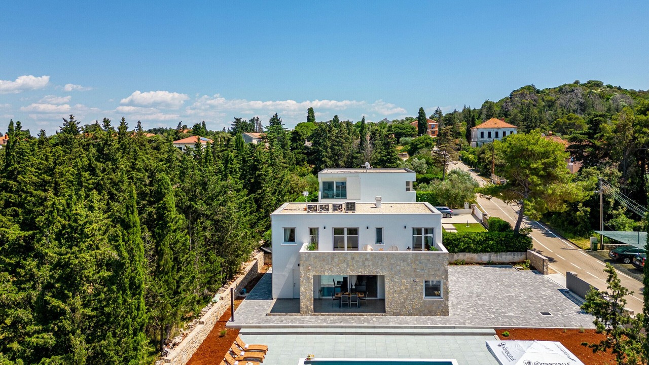 Photo of Outdoor in Muline