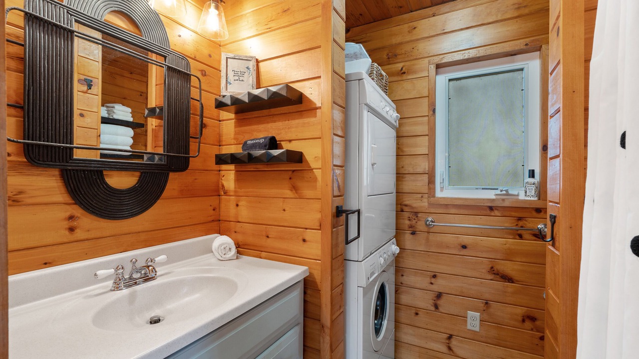 Photo of Bathroom in Sandy Creek