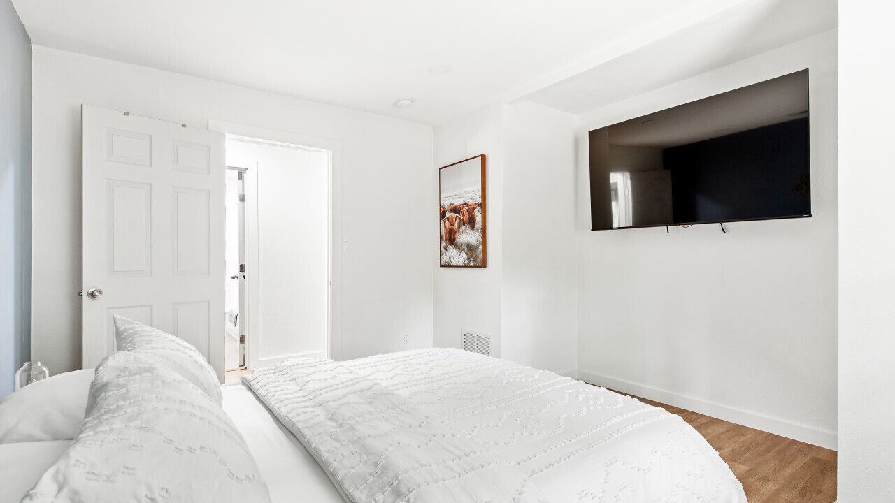 Photo of Bedroom in Haltom City