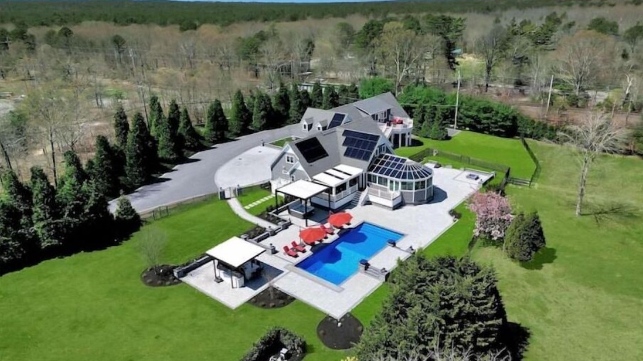 Photo of Outdoor in Hampton Bays