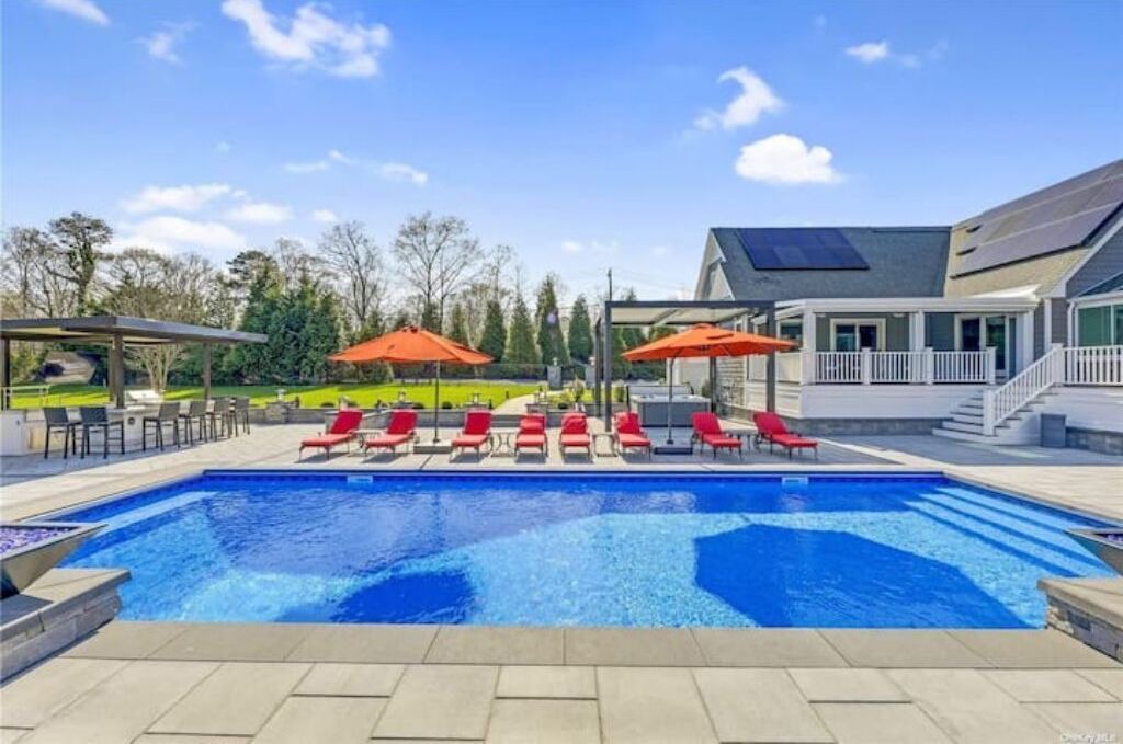 Photo of Outdoor in Hampton Bays