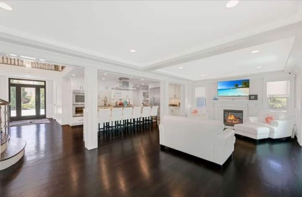 Photo of Others in Hampton Bays