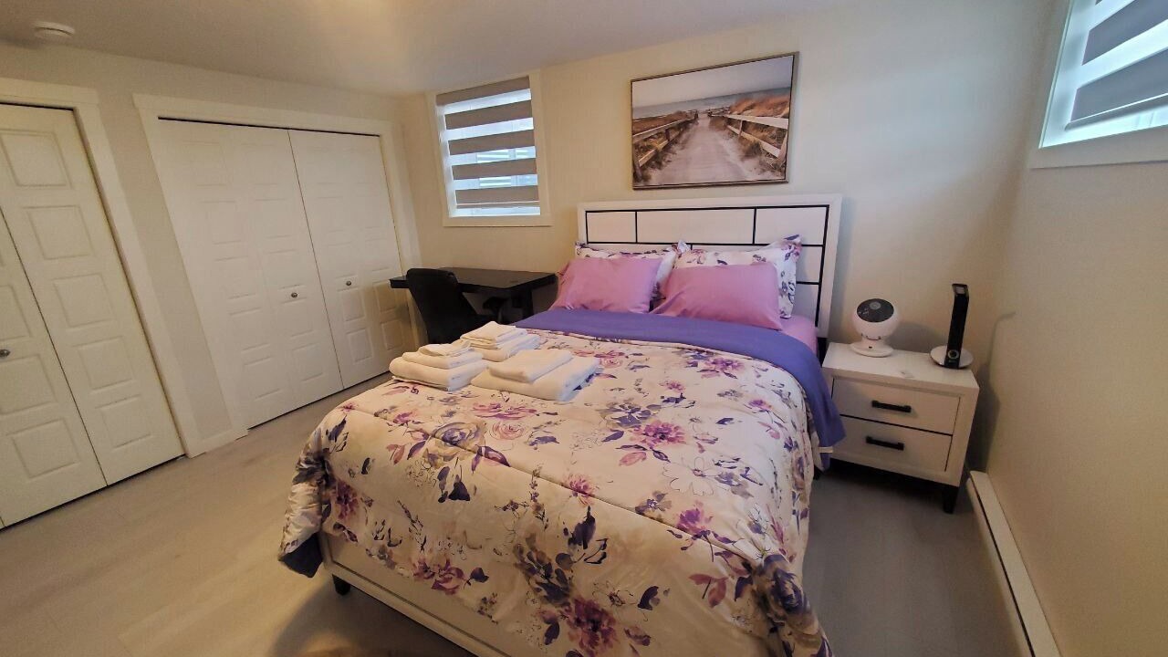 Photo of Others in Keith