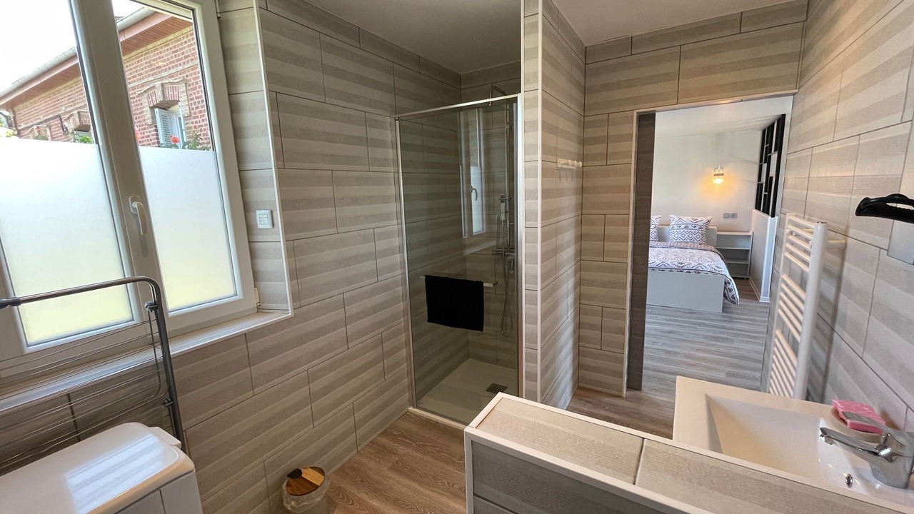 Photo of Bathroom in Bourseville