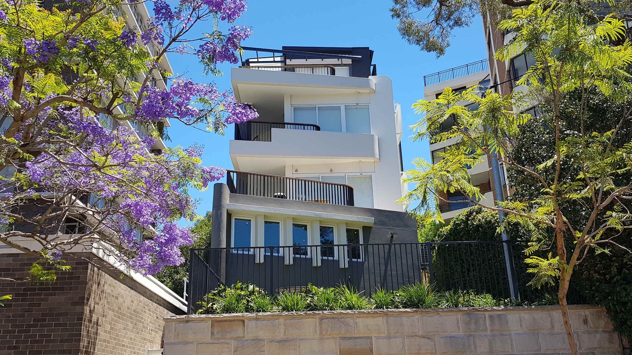 Photo of Others in McMahons Point