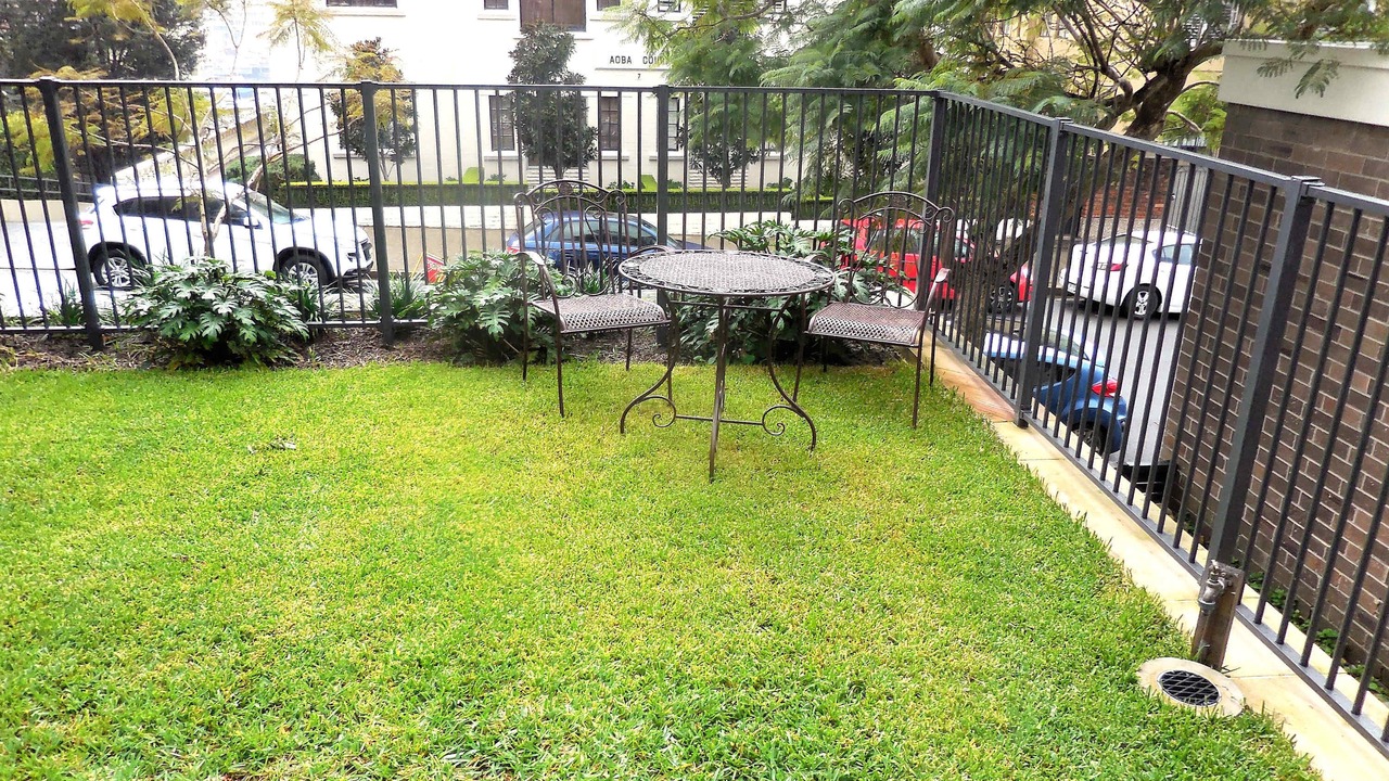 Photo of Outdoor in McMahons Point