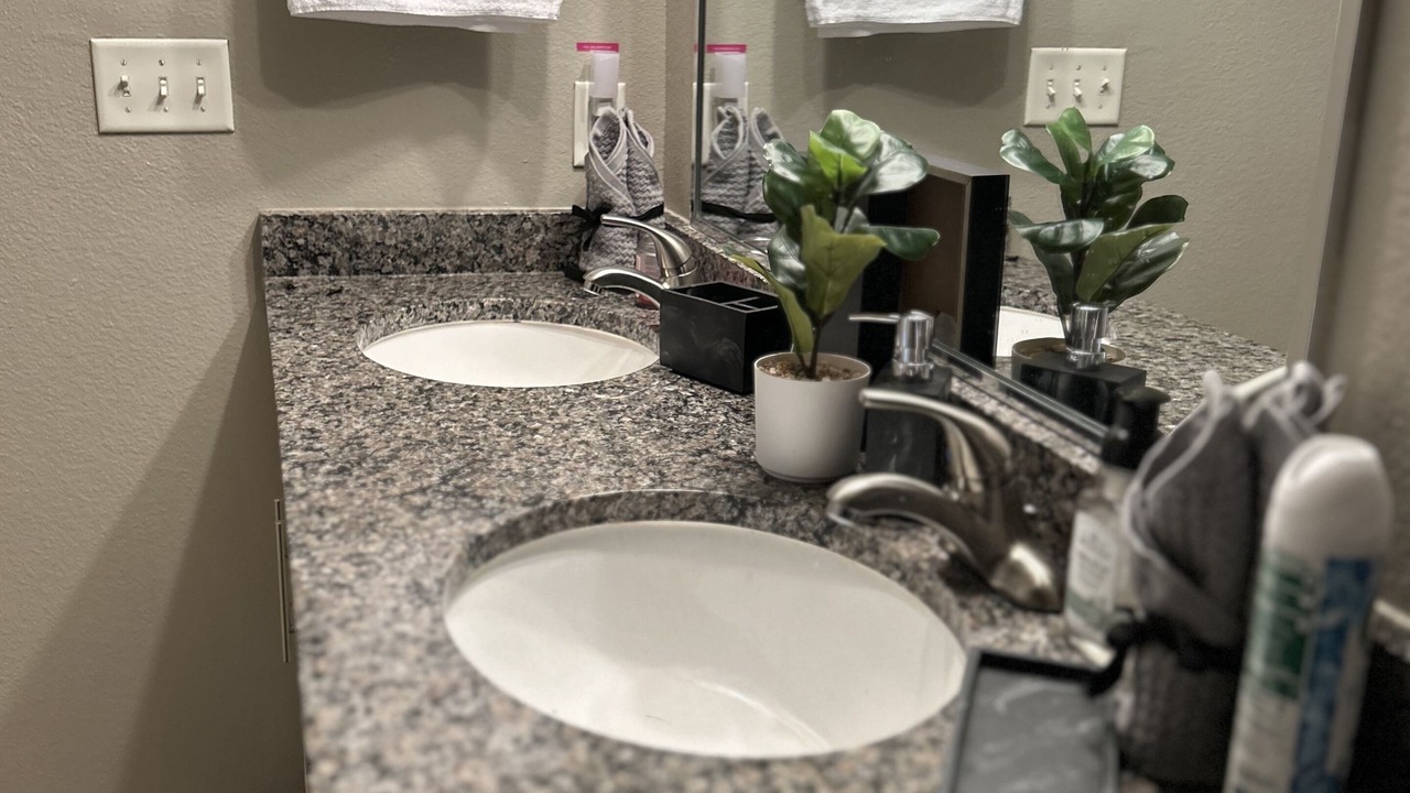 Photo of Bathroom in Legacy Park