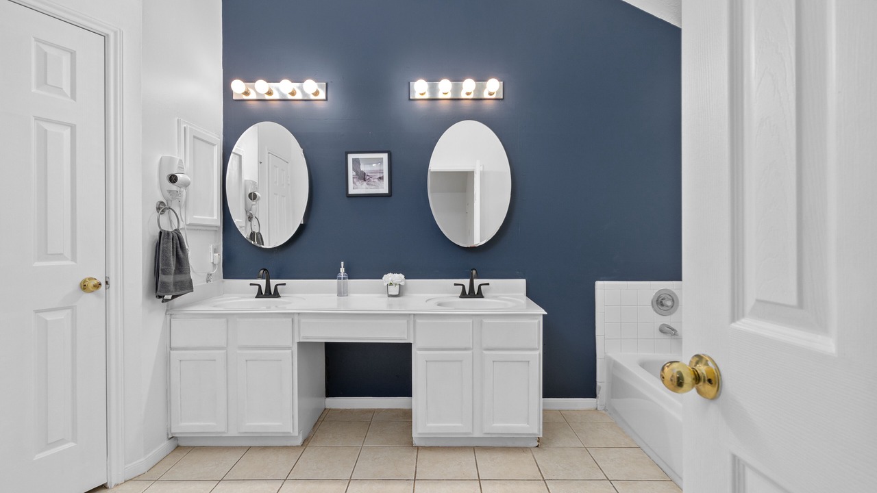 Photo of Bathroom in Cypress