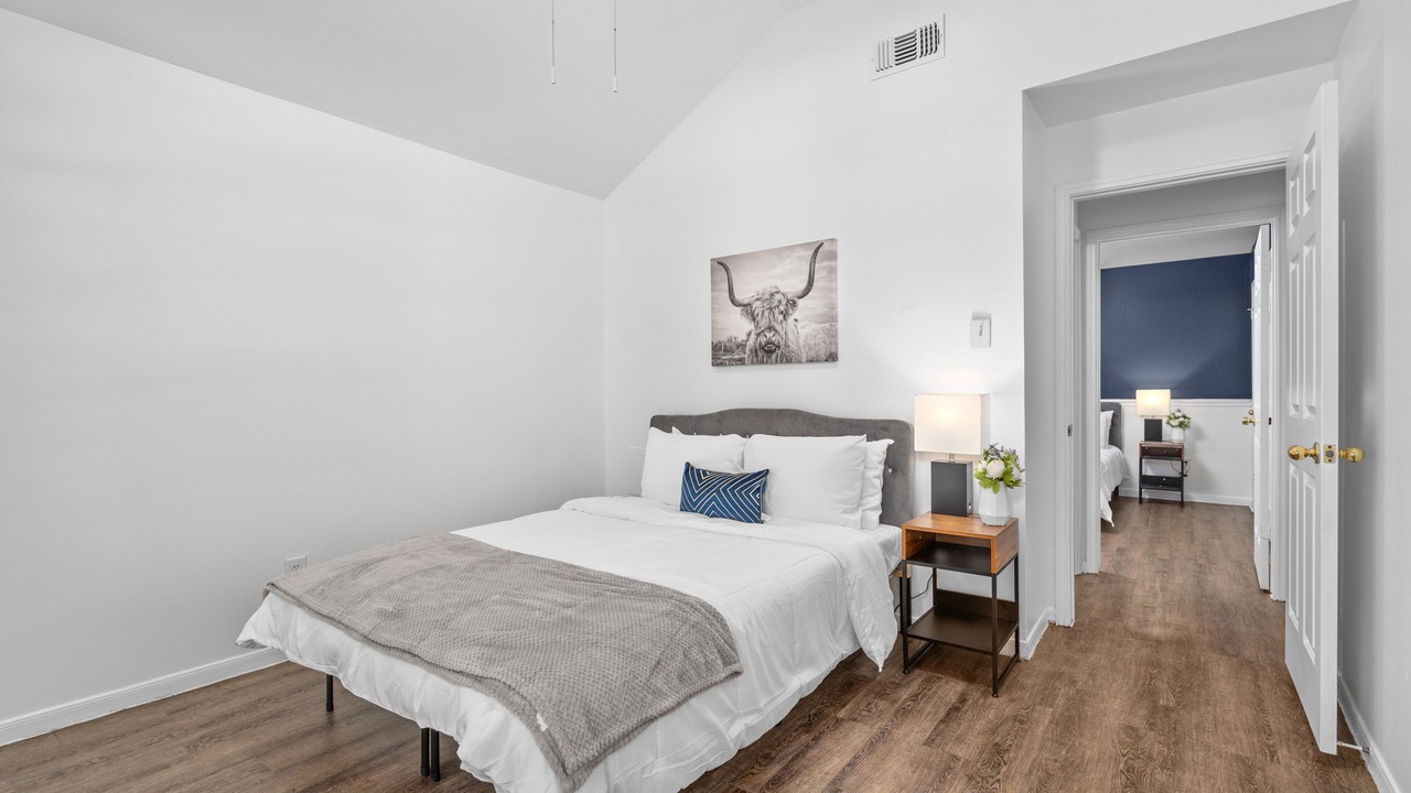 Photo of Bedroom in Cypress