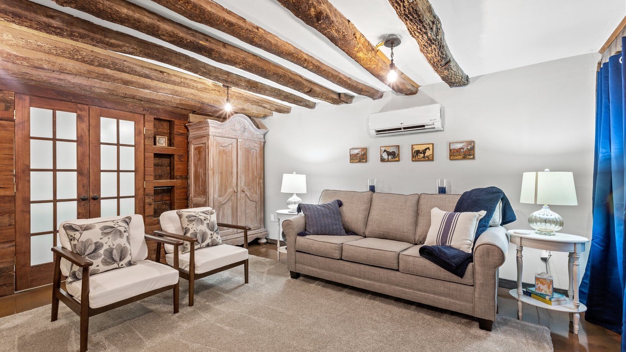 Photo of Livingroom in Georgetown