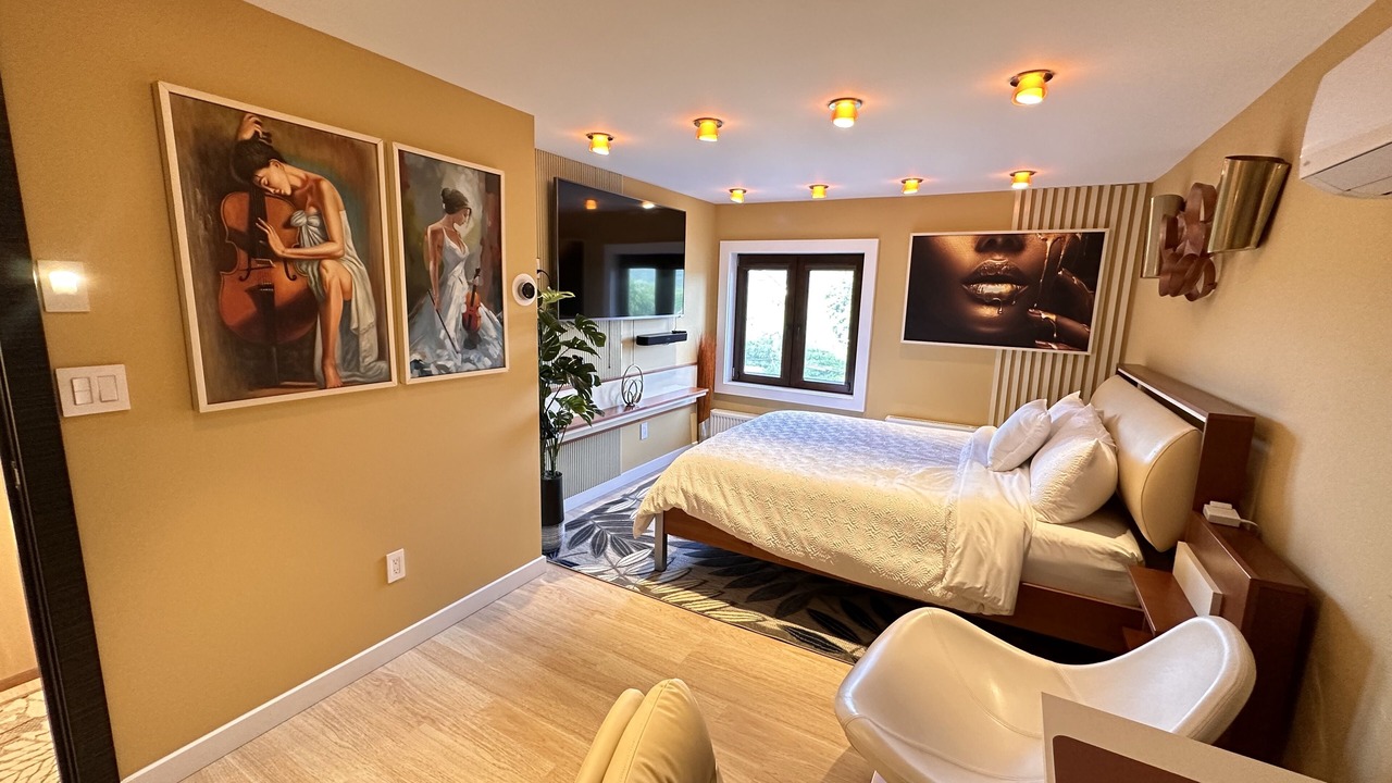 Photo of Bedroom in Highland Falls