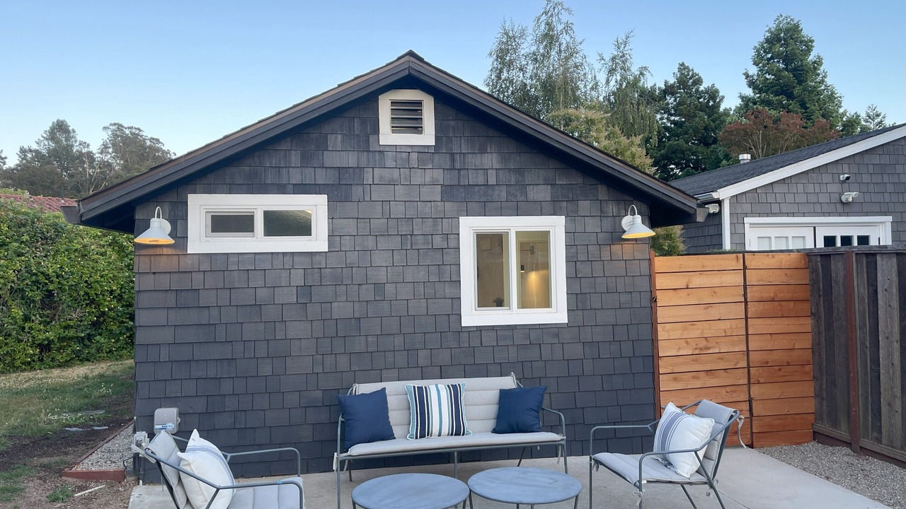 Photo of Others in Strawberry