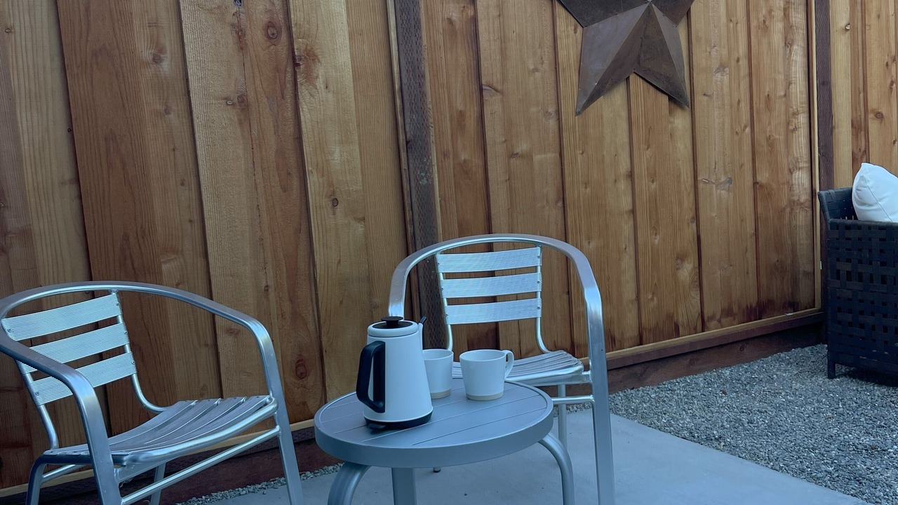 Photo of Outdoor in Strawberry