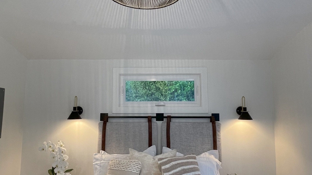 Photo of Others in Strawberry