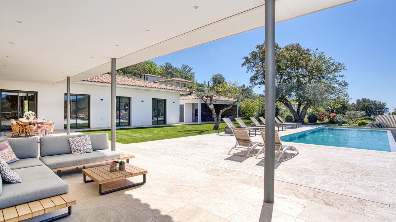 Photo of Patio Balcony in La Garde-Freinet