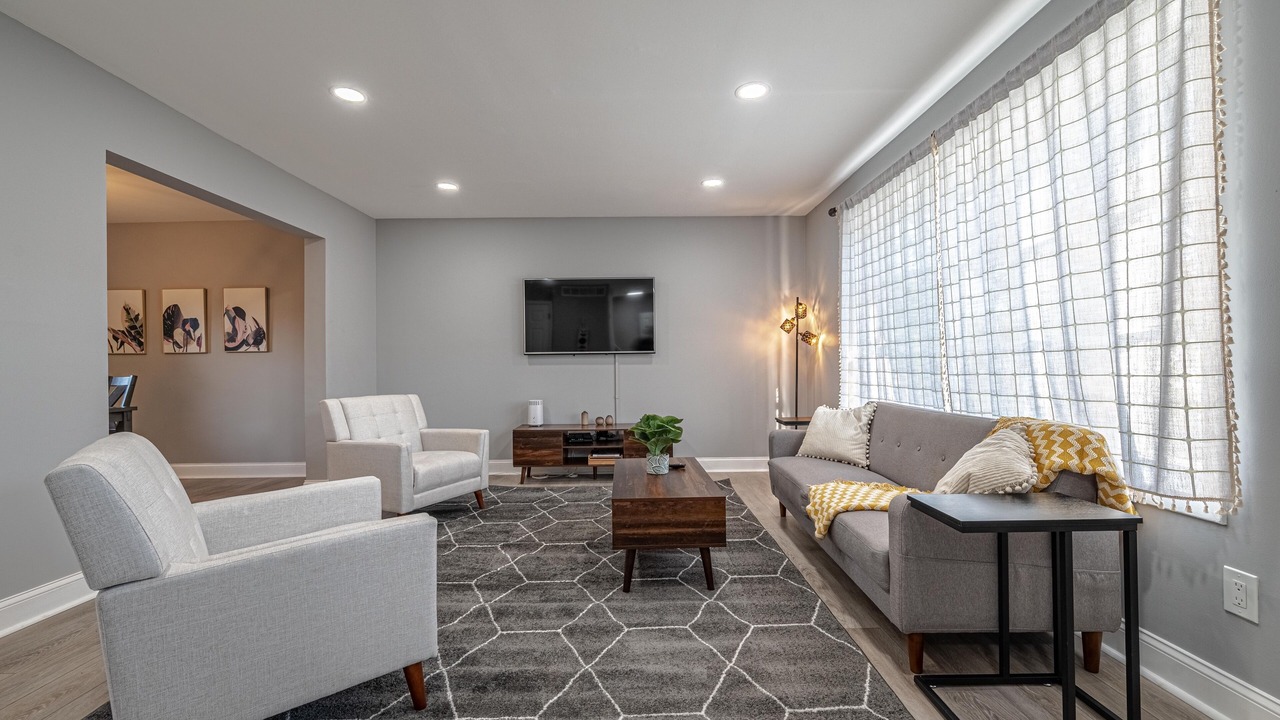 Photo of Livingroom in Milford Mill