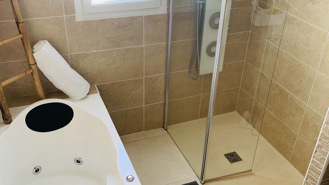 Photo of Bathroom in Mireval