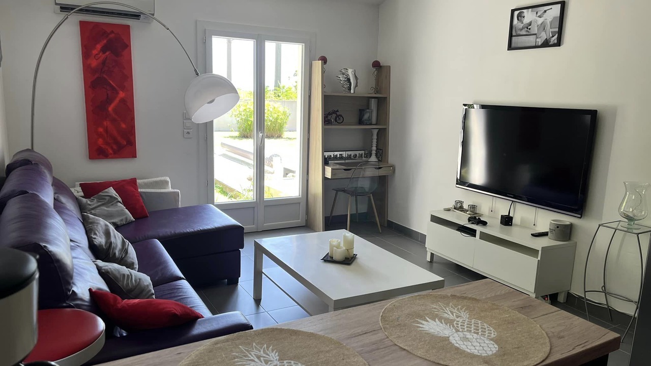 Photo of Livingroom in Mireval