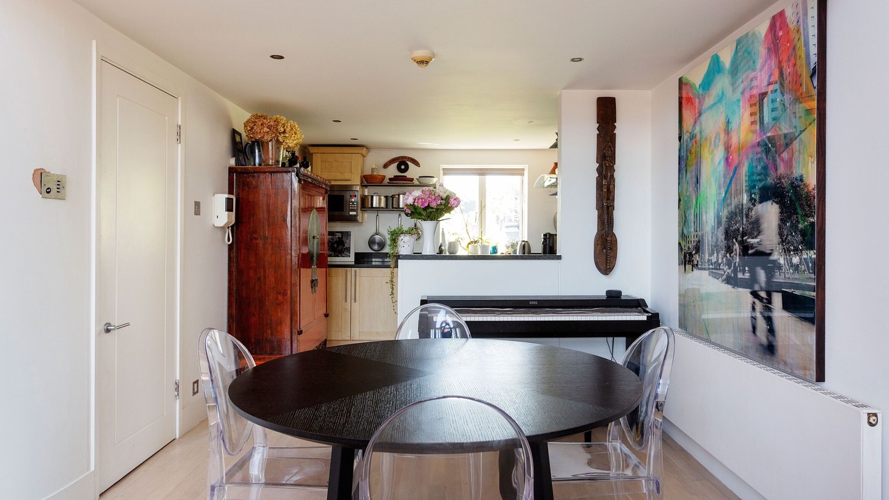 Photo of Others in Southfields