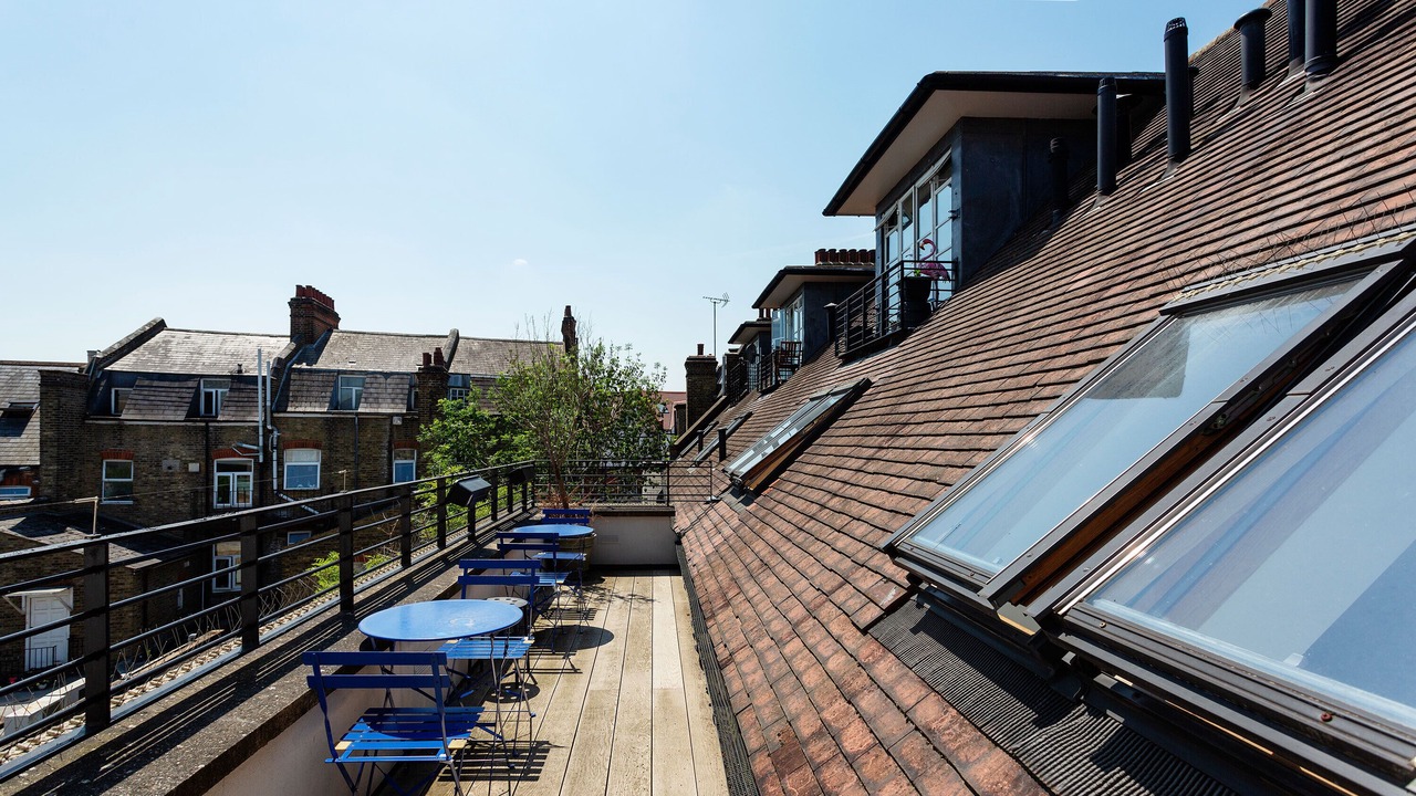 Photo of Outdoor in Southfields