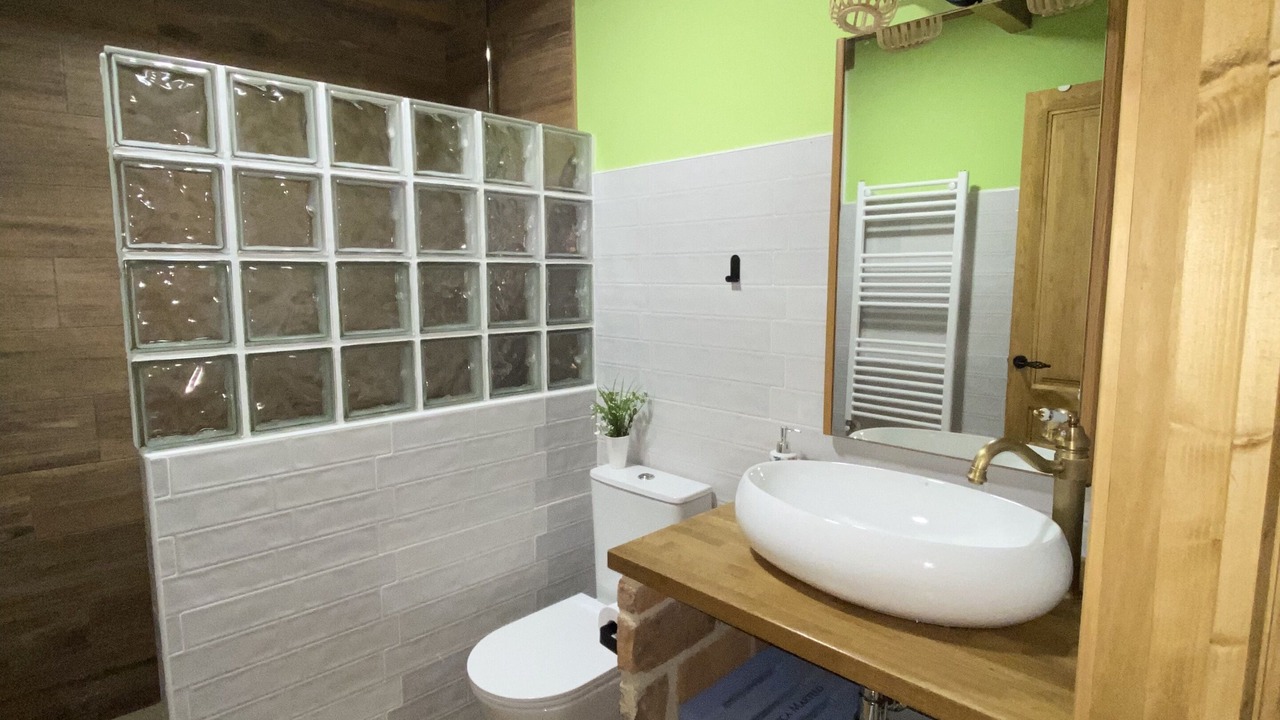 Photo of Bathroom in Cadalso