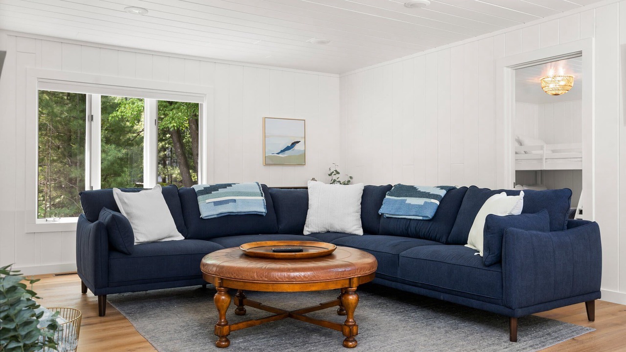 Photo of Livingroom in Empire