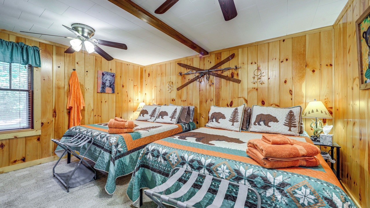 Photo of Bedroom in Maggie Valley