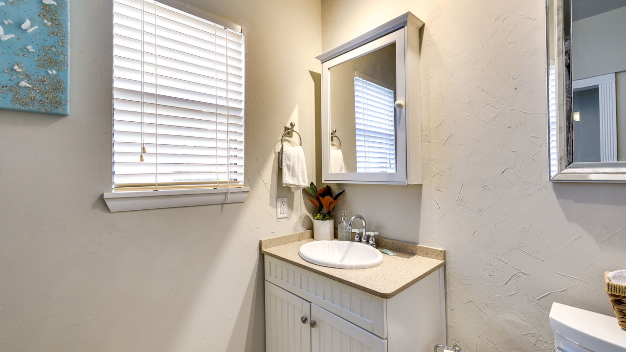 Photo of Bathroom in Vinita