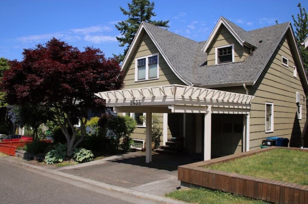 Photo of Outdoor in East Queen Anne