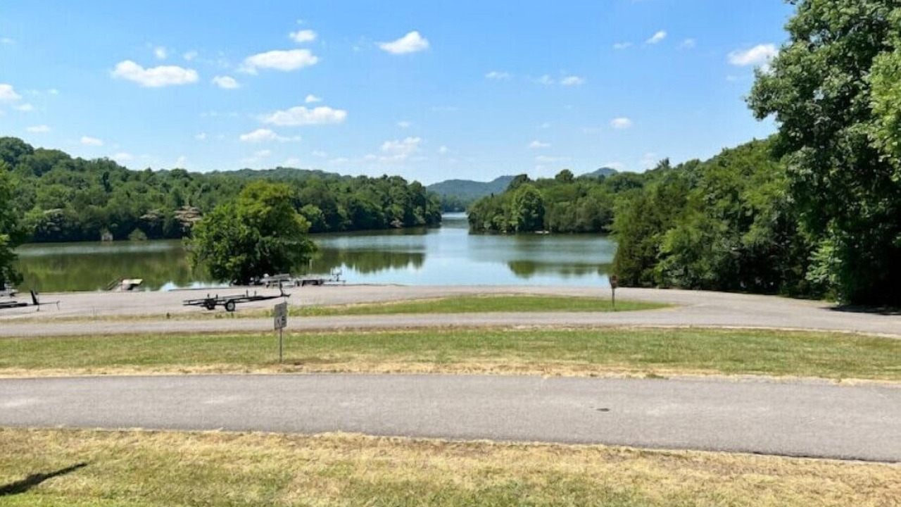 Photo of Others in Chestnut Mound