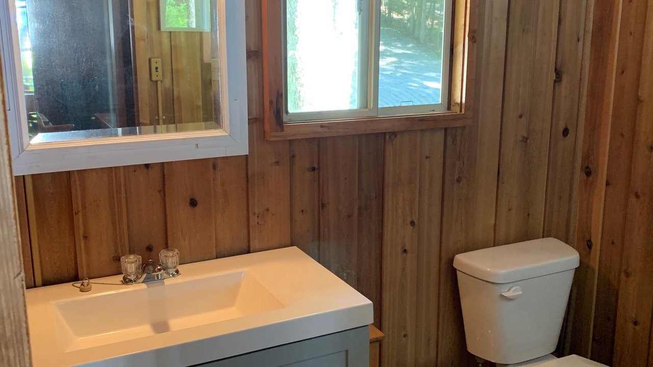 Photo of Bathroom in Minden