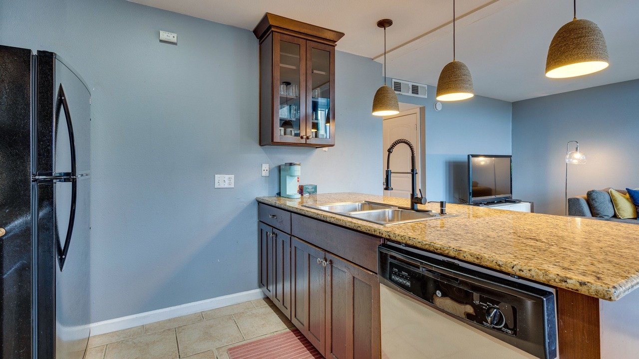 Photo of Kitchen in Point Venture