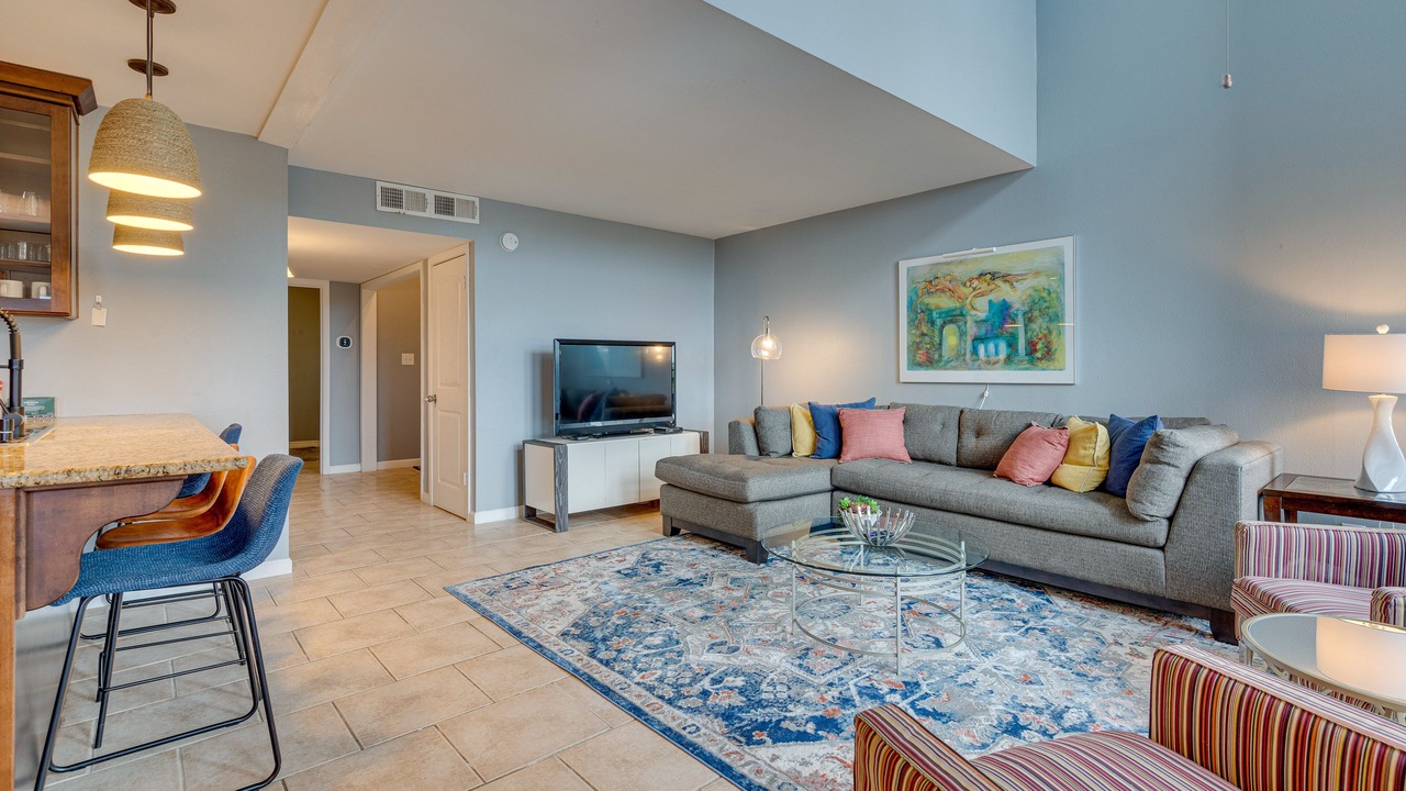 Photo of Bedroom in Point Venture