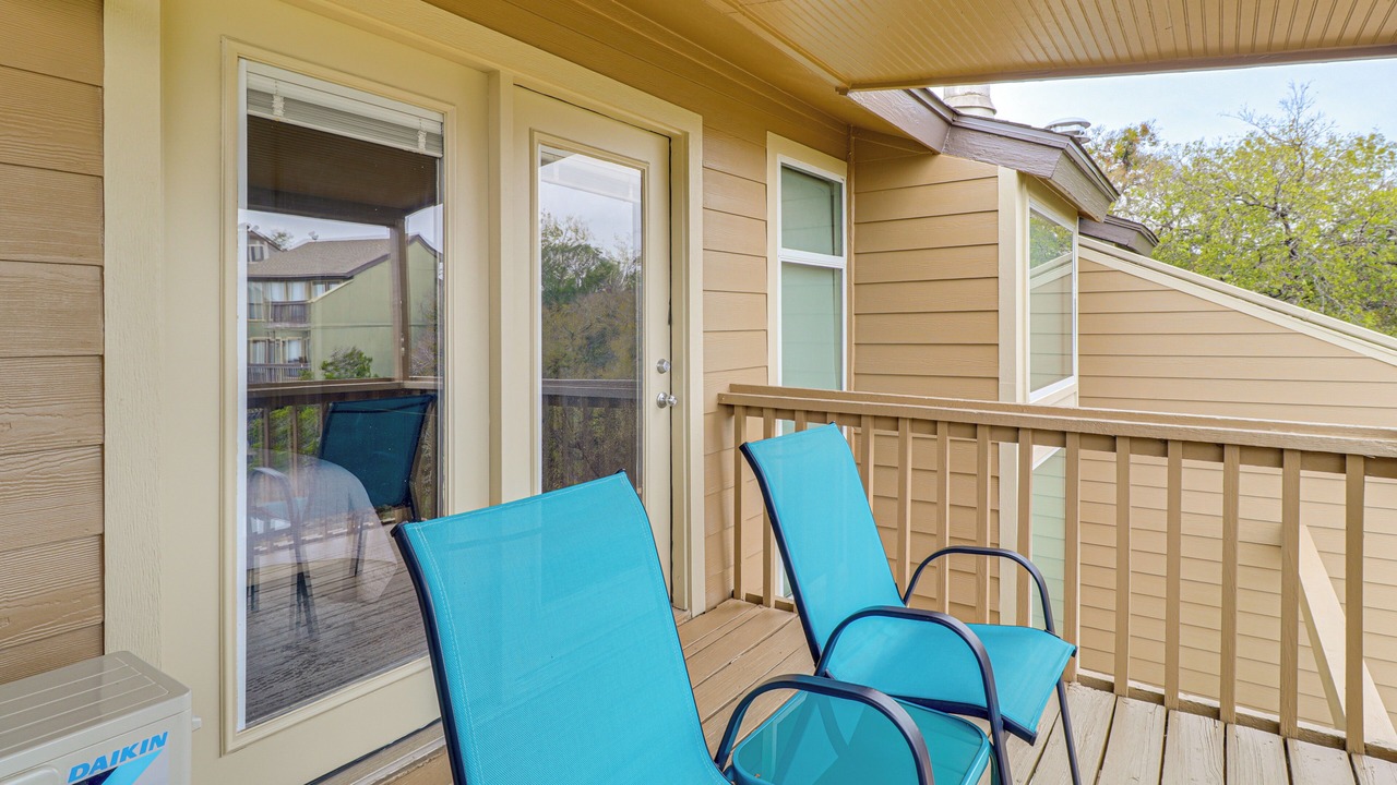 Photo of Patio Balcony in Point Venture