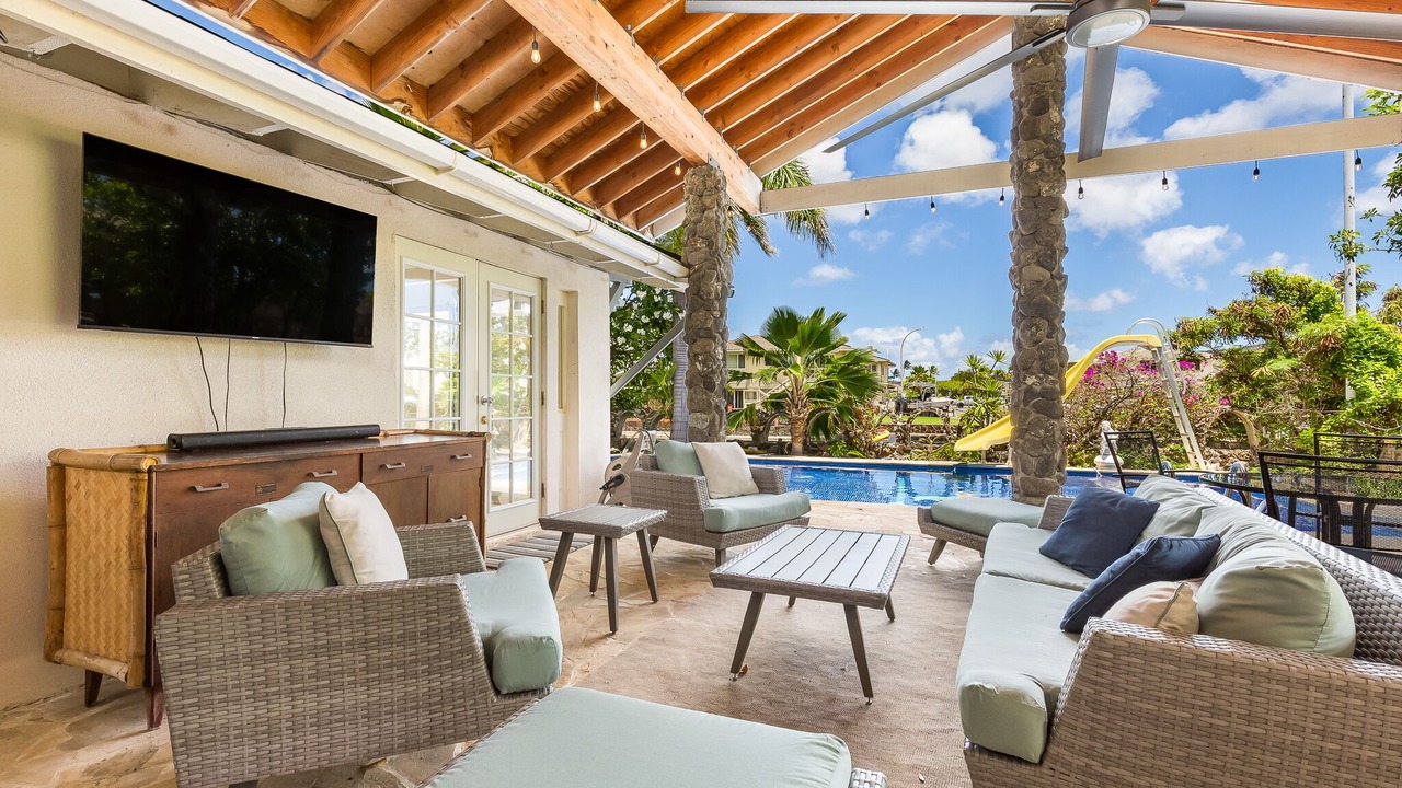 Photo of Livingroom in Portlock